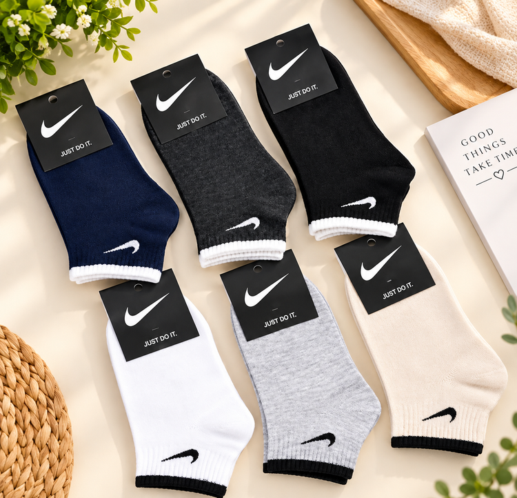 ۳جفت جوراب اسپورت زنانه و مردانه فری سایز مدل Nike